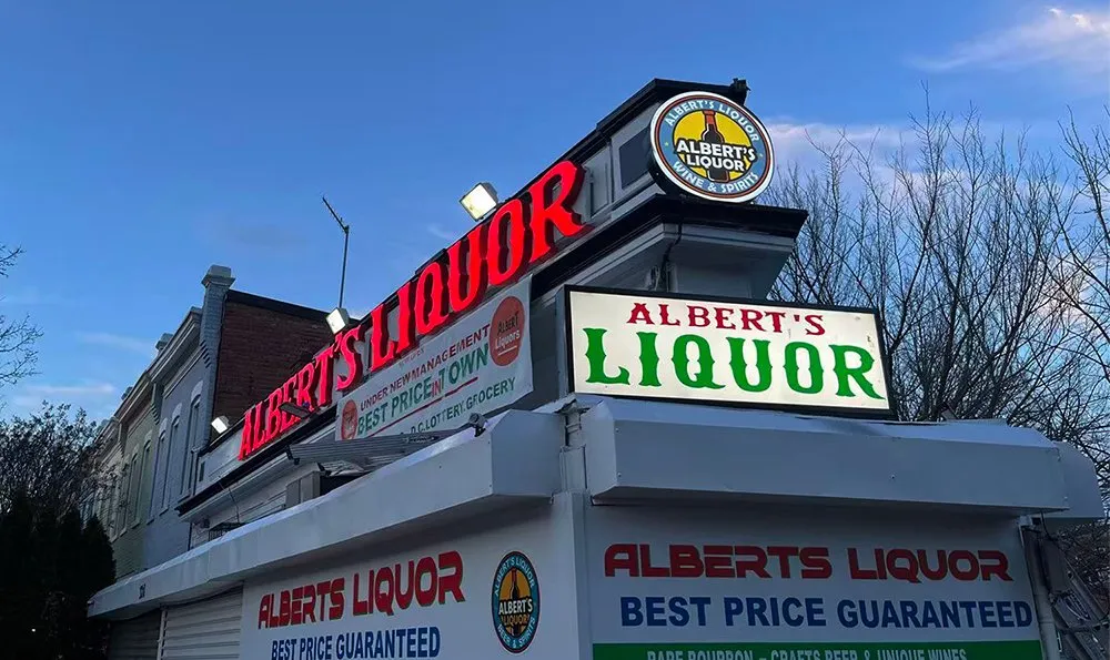 Retail Stores Signage